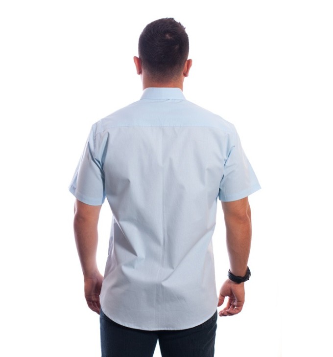 Camisa azul claro masculina manga curta detalhe Camisa azul claro masculina manga curta detalhe