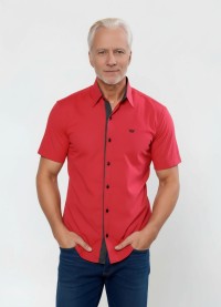 Camisa masculina de tricoline manga curta com detalhe de bolinha, vermelha