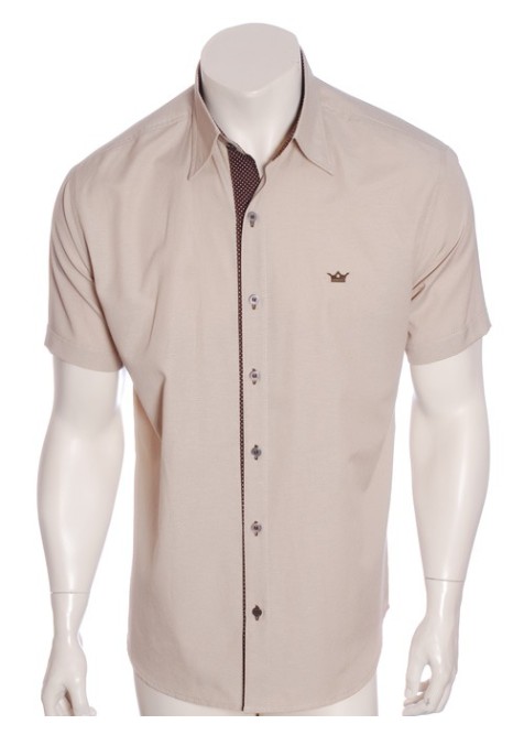Camisa masculina de tricoline manga curta com detalhe de bolinha, cáqui