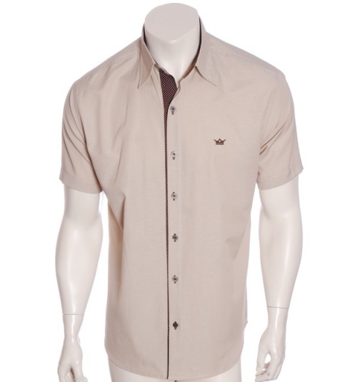 Camisa masculina de tricoline manga curta com detalhe de bolinha, cáqui