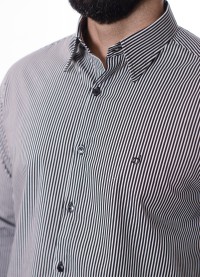 Camisa masculina listrada branco e preto