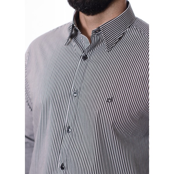 Camisa masculina listrada branco e preto