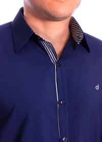 Camisa social masculina de microfibra manga curta com detalhe marinho