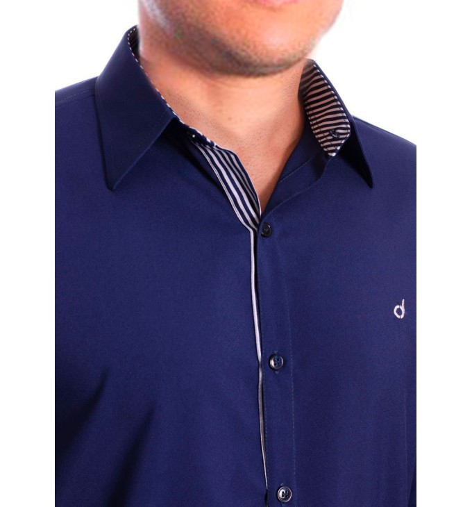 Camisa social masculina de microfibra manga curta com detalhe marinho