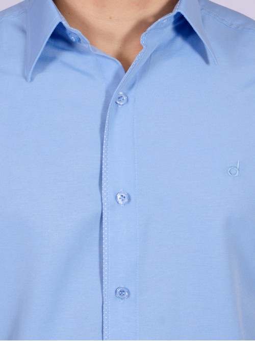 Camisa social masculina de tricoline com detalhe manga curta, azul