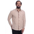 Camisa masculina de tricoline manga longa com detalhe de bolinha, cáqui