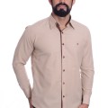 Camisa masculina de tricoline manga longa com detalhe de bolinha, cáqui