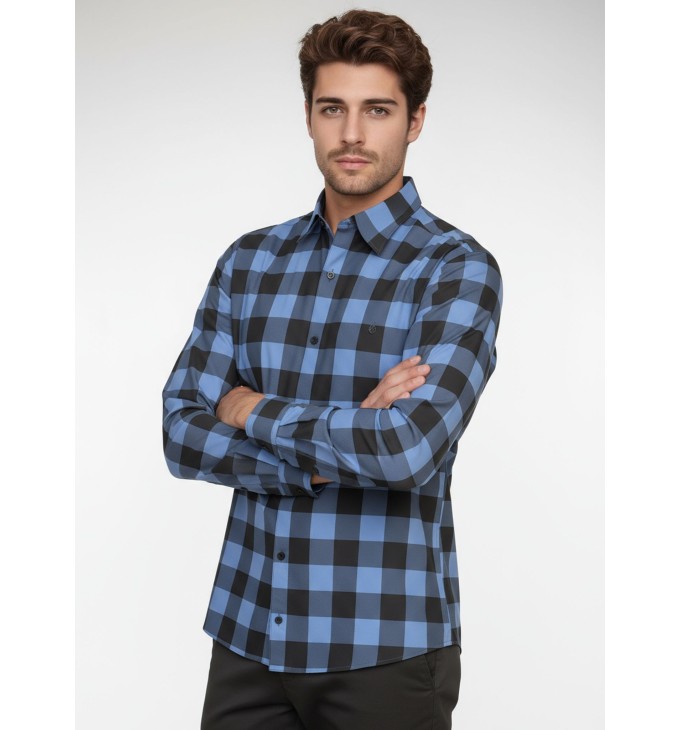 Camisa Xadrez Azul e Preta Manga Longa Camisa Xadrez Azul e Preta Manga Longa