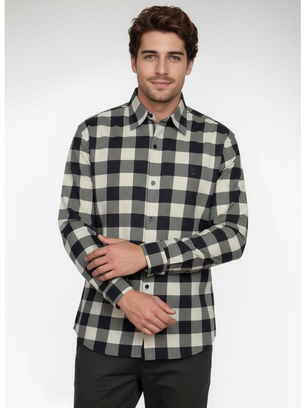 Camisa Xadrez Bege e Preta Manga Longa Camisa Xadrez Bege e Preta Manga Longa