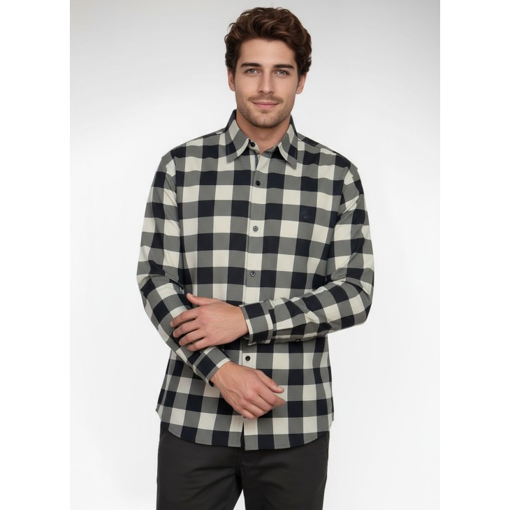 Camisa Xadrez Bege e Preta Manga Longa