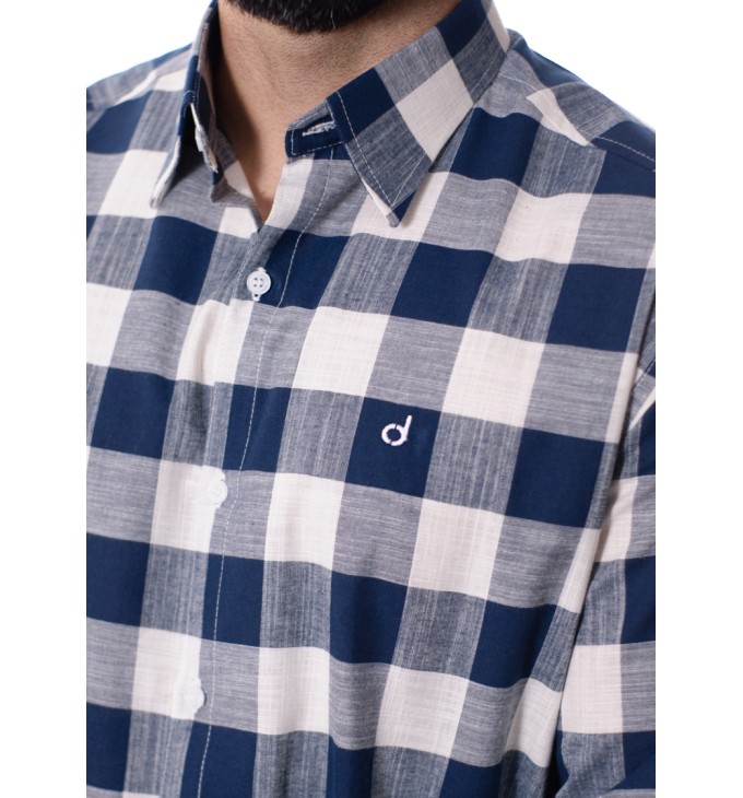 Camisa xadrez masculina marinho e branca Camisa xadrez masculina marinho e branca
