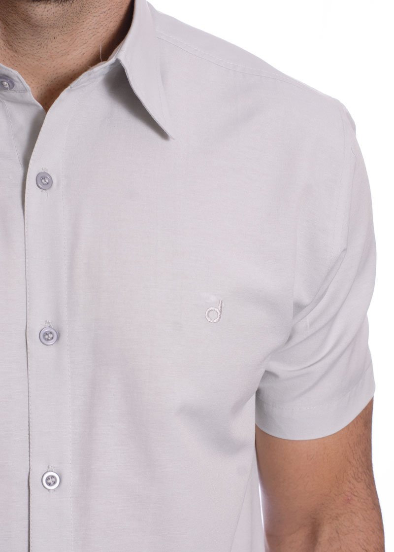 Camisa social cinza clara masculina de tricoline manga curta
