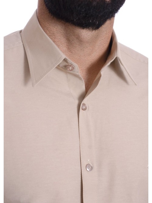 Camisa social cáqui masculina de tricoline manga curta Camisa social cáqui masculina de tricoline manga curta
