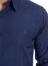 Camisa social azul marinho masculina de tricoline manga longa