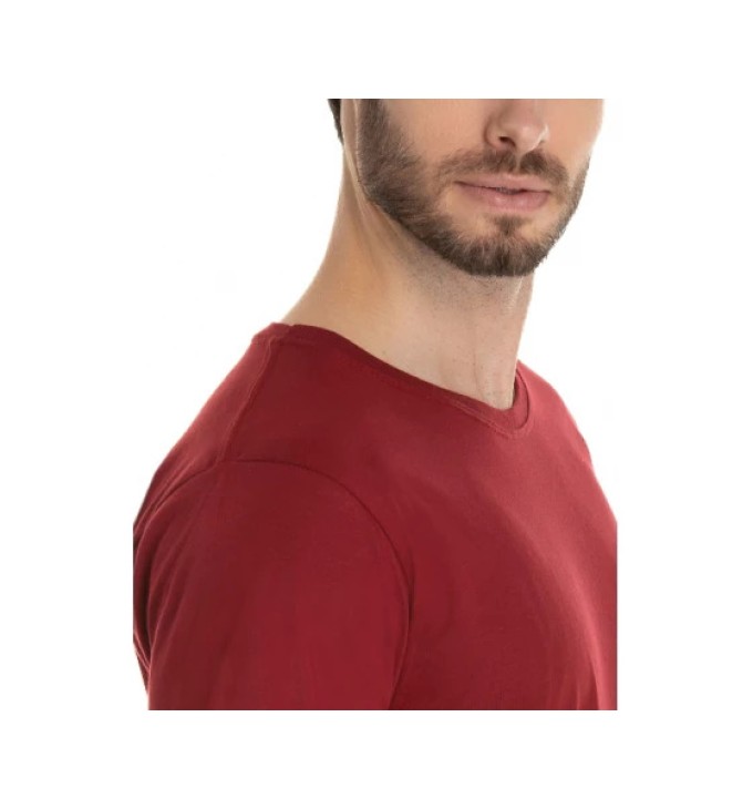 Camiseta de Algodão Premium Bordô Camiseta de Algodão Premium Bordô