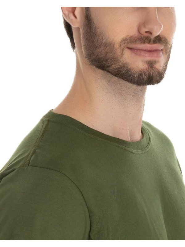 Camiseta de Algodão Premium Verde Militar Camiseta de Algodão Premium Verde Militar