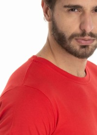 Camiseta de Algodão Premium Vermelha