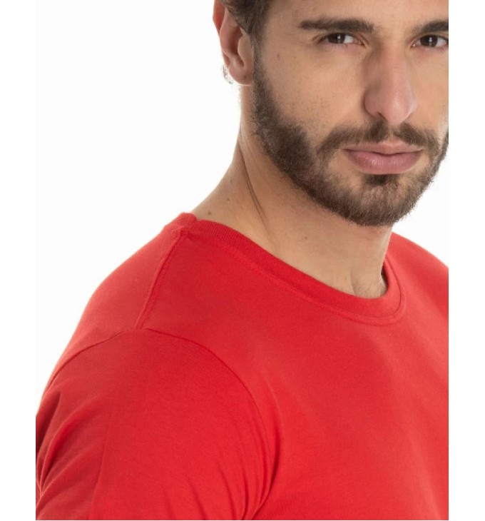 Camiseta de Algodão Premium Vermelha